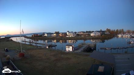 Point Roberts Marina SW Live Webcam - Oct 12, 2026, 7:08am PDT