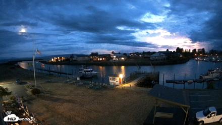 Point Roberts Marina SW Live Webcam - Aug 22, 2026, 8:57pm PDT