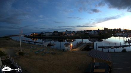 Point Roberts Marina SW Live Webcam - Jul 28, 2026, 9:38pm PDT