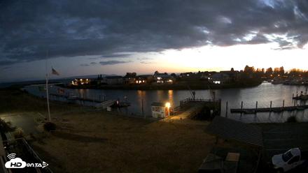 Point Roberts Marina SW Live Webcam - Sep 13, 2026, 8:12pm PDT