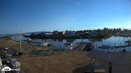 Point Roberts Marina SW Live Webcam - Aug 2, 2026, 7:47pm PDT