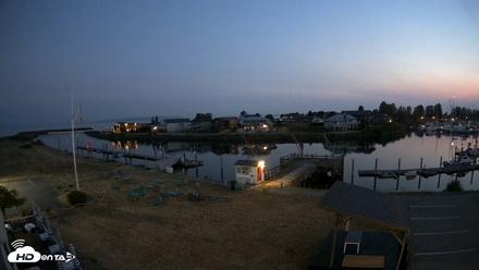 Point Roberts Marina SW Live Webcam - Aug 5, 2026, 9:29pm PDT