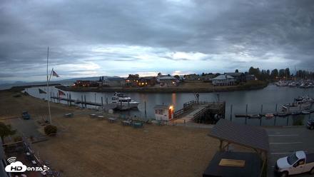 Point Roberts Marina SW Live Webcam - Aug 22, 2026, 8:36pm PDT