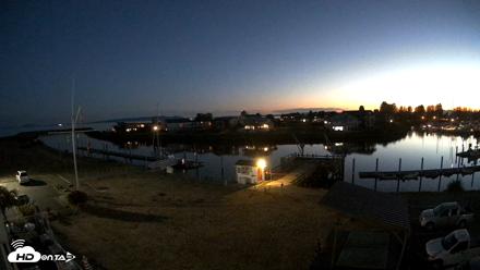 Point Roberts Marina SW Live Webcam - Sep 5, 2026, 8:39pm PDT