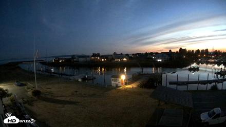 Point Roberts Marina SW Live Webcam - Sep 8, 2026, 8:27pm PDT