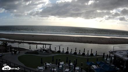 Monarch Bay Beach Club Live Webcam - Oct 12, 2026, 4:43pm PDT