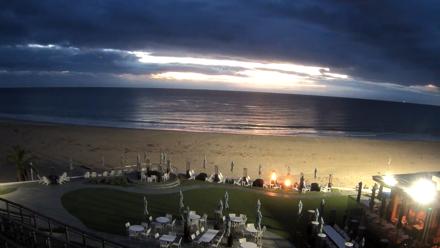 Monarch Bay Beach Club Live Webcam - Dec 23, 2025, 5:17pm PST