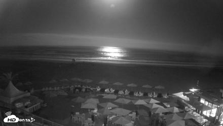 Monarch Bay Beach Club Live Webcam - Aug 26, 2026, 2:48am PDT