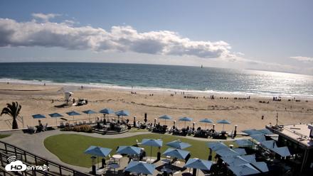 Monarch Bay Beach Club Live Webcam - Apr 26, 2026, 4:02pm PDT