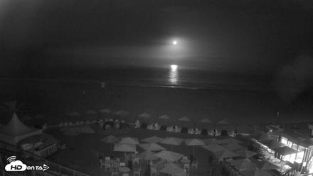 Monarch Bay Beach Club Live Webcam - Aug 24, 2026, 2:13am PDT