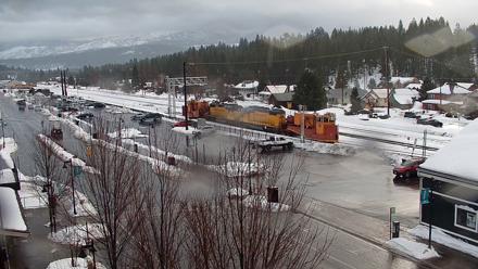 Downtown Truckee California Live Webcam - Feb 24, 2026, 8:11am PST