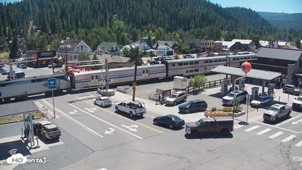 Downtown Truckee California Live Webcam - Aug 6, 2026, 2:09pm PDT
