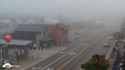 Downtown Truckee California Live Webcam - May 31, 2026, 6:31am PDT