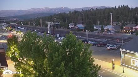 Downtown Truckee California Live Webcam - Jun 11, 2026, 8:58pm PDT