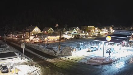 Downtown Truckee California Live Webcam - Dec 26, 2025, 7:16pm PST