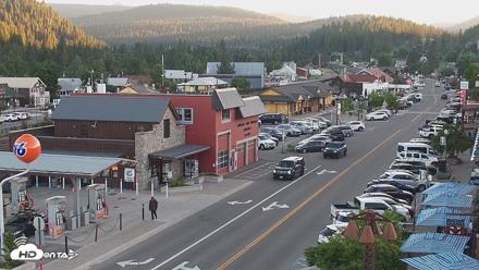 Downtown Truckee California Live Webcam - Jun 19, 2026, 8:03pm PDT