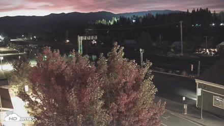 Downtown Truckee California Live Webcam - Sep 20, 2026, 5:55am PDT