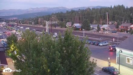 Downtown Truckee California Live Webcam - Aug 7, 2026, 8:27pm PDT