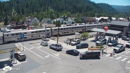 Downtown Truckee California Live Webcam - Aug 6, 2026, 2:09pm PDT