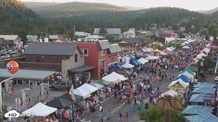 Downtown Truckee California Live Webcam - Jul 30, 2026, 7:53pm PDT