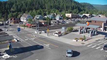 Downtown Truckee California Live Webcam - Jun 4, 2026, 8:00am PDT