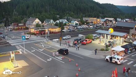 Downtown Truckee California Live Webcam - Jun 25, 2026, 8:41pm PDT