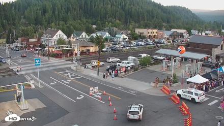 Downtown Truckee California Live Webcam - Aug 6, 2026, 7:53pm PDT