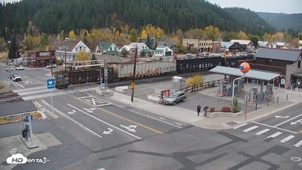 Downtown Truckee California Live Webcam - Oct 21, 2026, 10:49am PDT