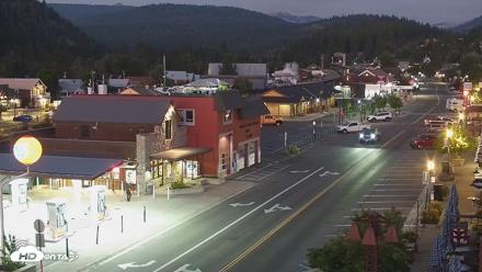 Downtown Truckee California Live Webcam - Aug 4, 2026, 5:37am PDT
