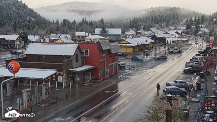 Downtown Truckee California Live Webcam - Apr 11, 2026, 7:13am PDT