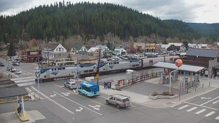 Downtown Truckee California Live Webcam - Nov 15, 2025, 2:34pm PST