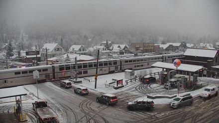 Downtown Truckee California Live Webcam - Dec 24, 2025, 2:13pm PST