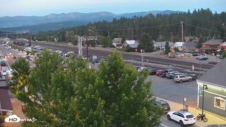 Downtown Truckee California Live Webcam - Jun 25, 2026, 8:42pm PDT