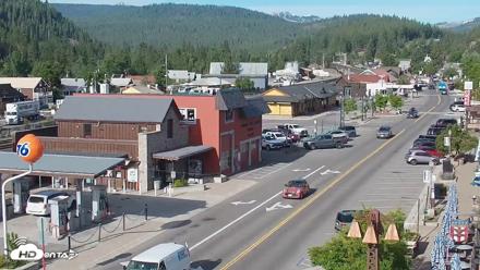 Downtown Truckee California Live Webcam - Jun 8, 2026, 8:01am PDT