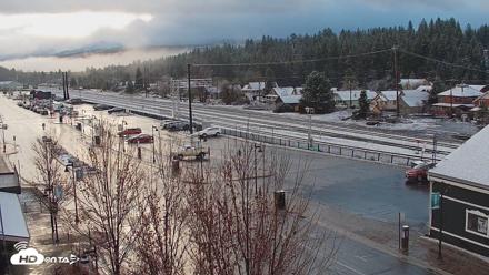 Downtown Truckee California Live Webcam - Apr 11, 2026, 7:13am PDT