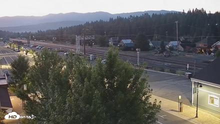 Downtown Truckee California Live Webcam - Jul 23, 2026, 5:22am PDT