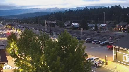 Downtown Truckee California Live Webcam - Jun 8, 2026, 8:47pm PDT