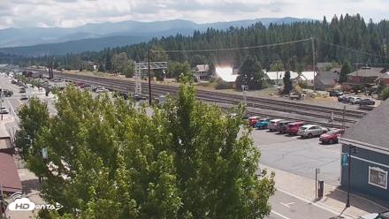 Downtown Truckee California Live Webcam - Aug 13, 2026, 11:24am PDT