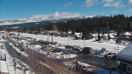 Downtown Truckee California Live Webcam - Jan 8, 2026, 12:16pm PST