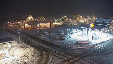 Downtown Truckee California Live Webcam - Apr 12, 2026, 8:12pm PDT