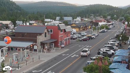 Downtown Truckee California Live Webcam - Jul 7, 2026, 8:14pm PDT