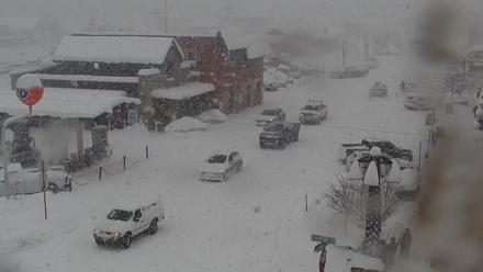 Downtown Truckee California Live Webcam - Feb 17, 2026, 11:27am PST