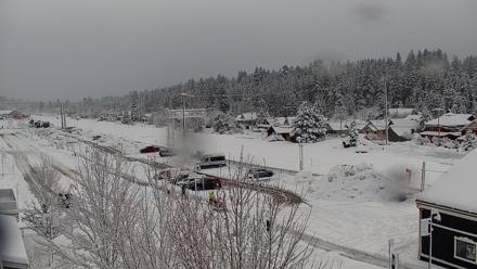 Downtown Truckee California Live Webcam - Dec 26, 2025, 9:08am PST