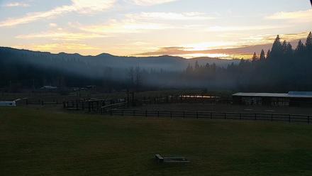 Greenhorn Ranch Live Horse Arena Cam - Dec 14, 2025, 4:28pm PST
