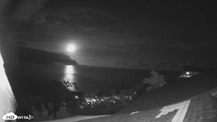 Hanalei Bay Resort - Kauai Hawaii Live Webcam - Oct 23, 2026, 3:42am HST
