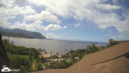 Hanalei Bay Resort - Kauai Hawaii Live Webcam - Oct 1, 2026, 1:30pm HST