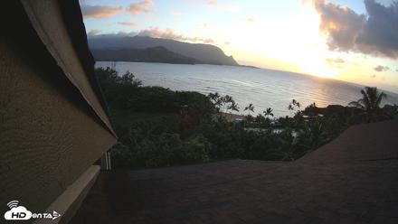 Hanalei Bay Resort - Kauai Hawaii Live Webcam - Jul 18, 2026, 7:21pm HST