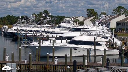 Point South Marina Roaming Live Cam - Sep 30, 2026, 12:31pm CDT