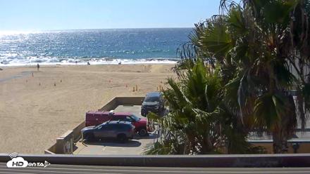 Hermosa Beach Pier South Live Webcam - Sep 29, 2026, 2:55pm PDT