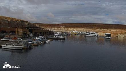 Lake Powell Antelope Point Marina Live Webcam - Oct 21, 2026, 11:26am MST